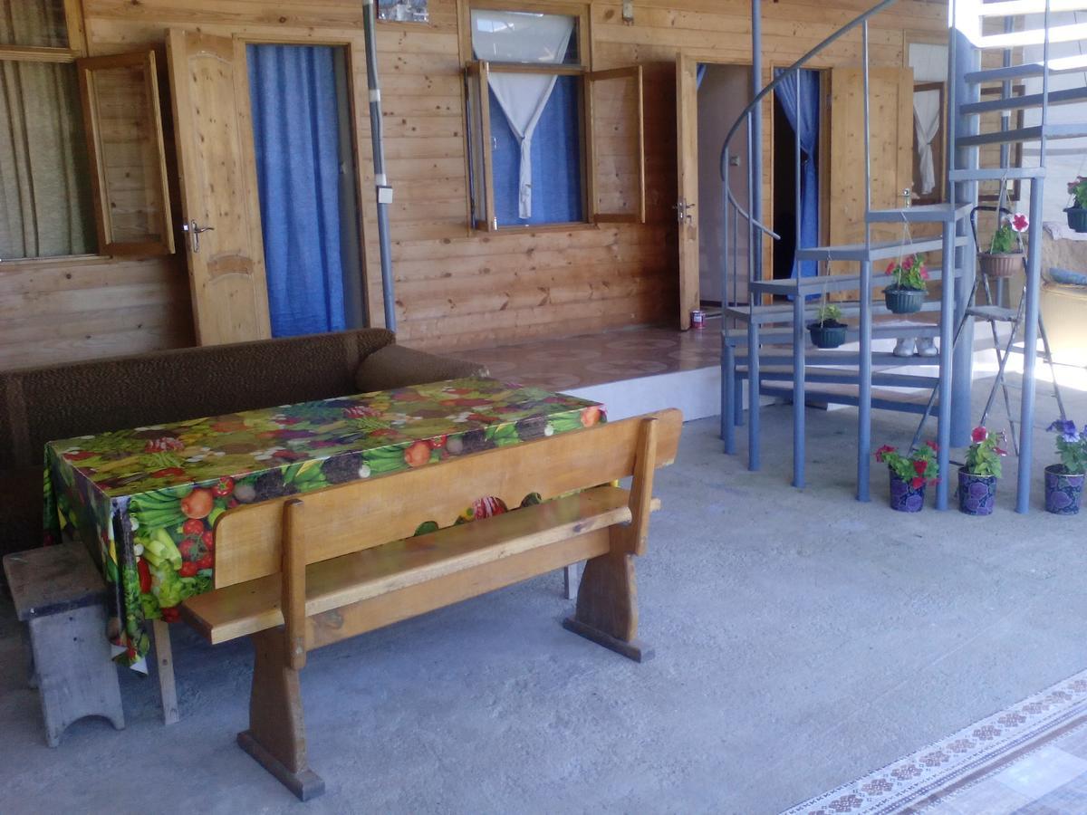 Guesthouse U Moti New Athos Ngoại thất bức ảnh